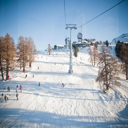 Διαμέρισμα Near Lift & Shuttle *